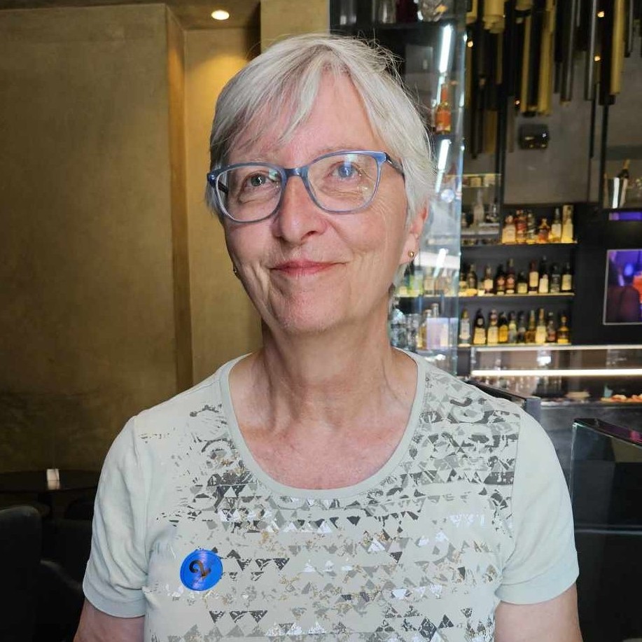 Betty-Anne McBey photo